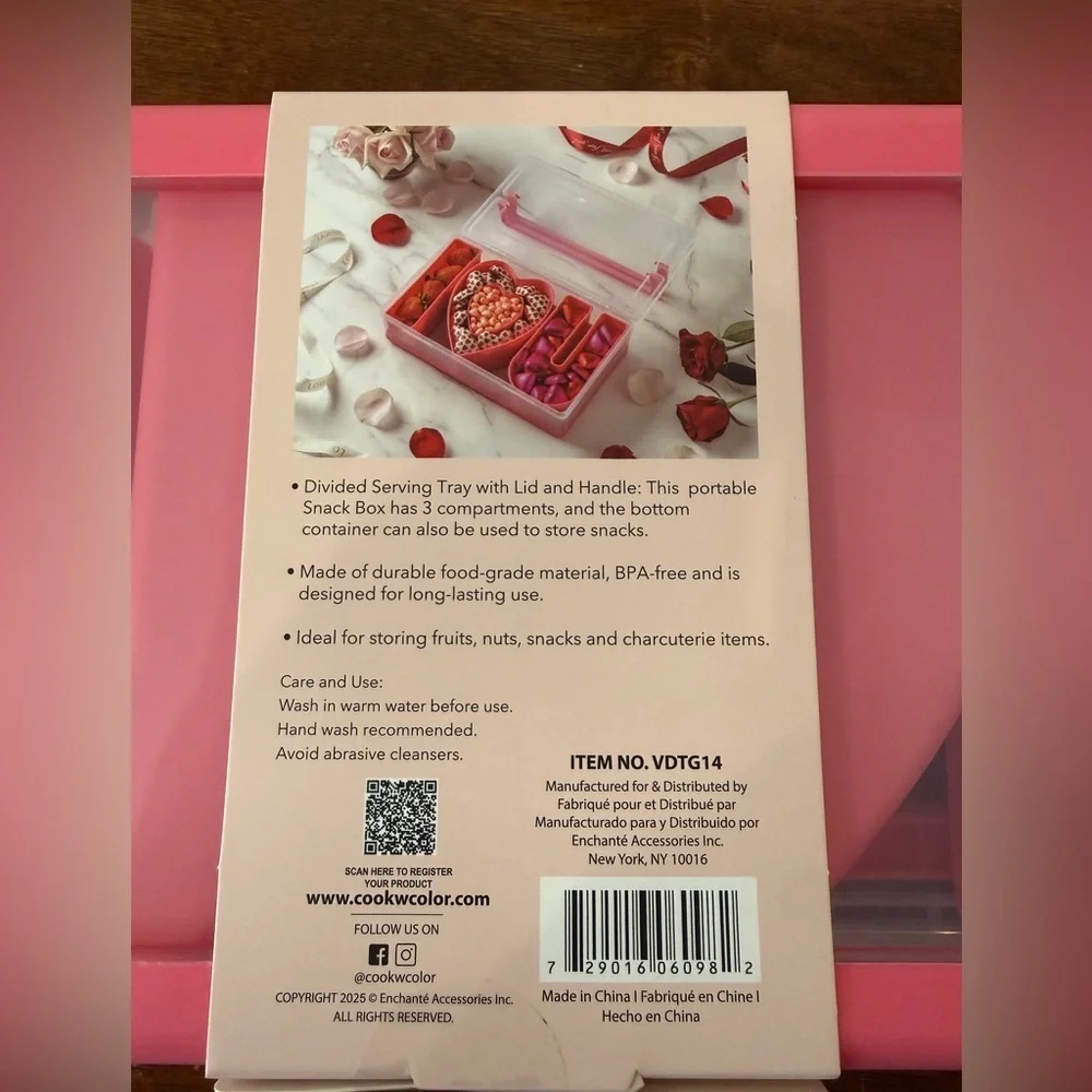 NWT Cook with Color on-the- go Snack box- I heart you- Valentine’s Day